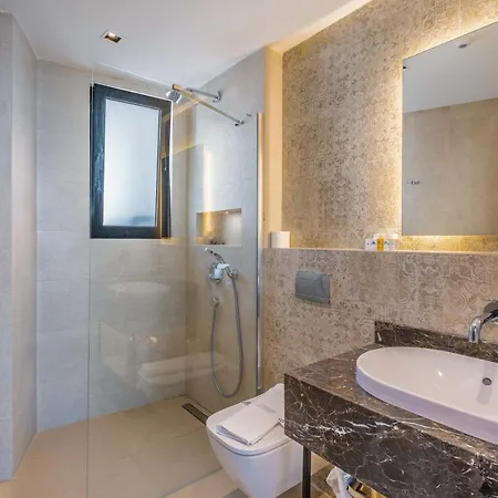 Seatown Hotel 3*