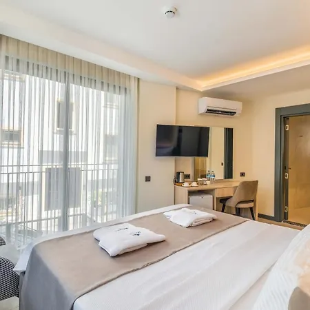 Seatown Hotel 3*