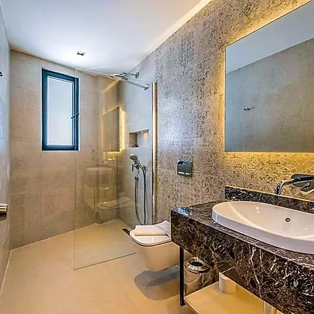 Hotel Seatown 3*