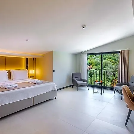 Seatown Hotel