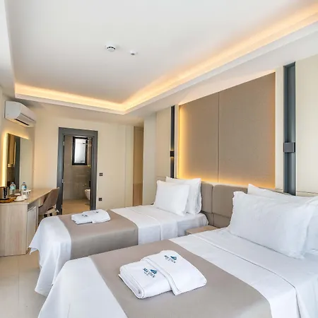 Seatown Hotel